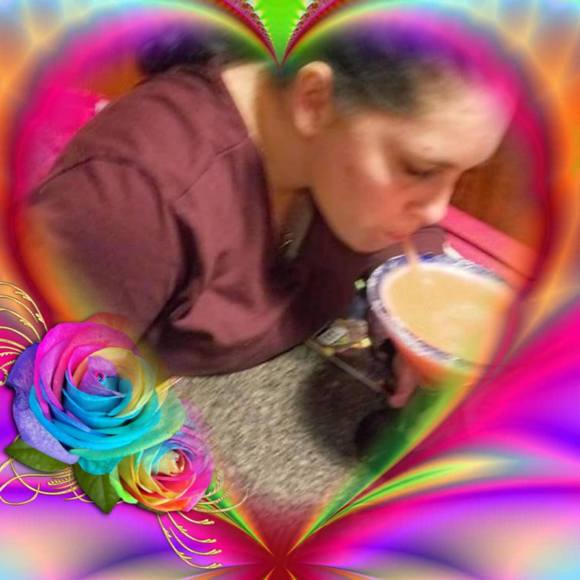 Meet your Posher, Danielle - Picture 1 of 1